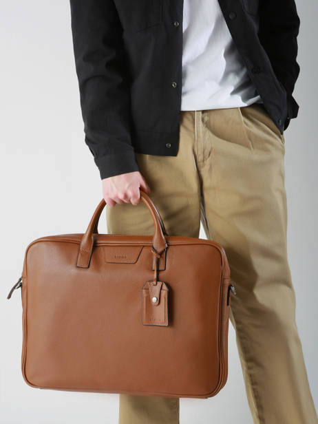 Leather Flandres Briefcase With 17